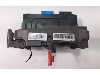 bontott BMW X5 Biztosítéktábla Utastér