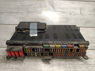 bontott BMW X5 Biztosítéktábla Utastér