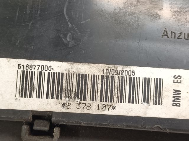 bontott BMW X5 Biztosítéktábla Utastér