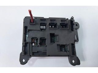 bontott BMW X5 Biztosítéktábla Utastér