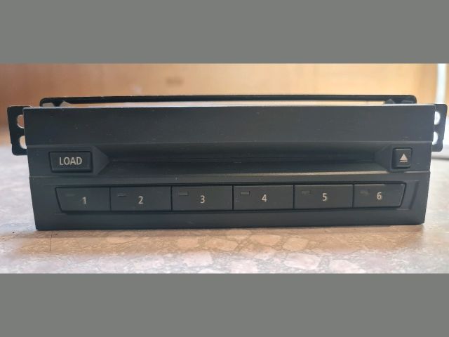 bontott BMW X5 CD / DVD Tár