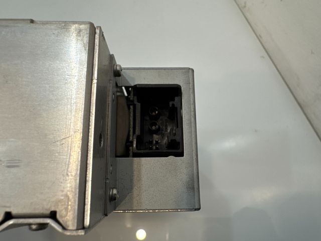 bontott BMW X5 CD / DVD Tár