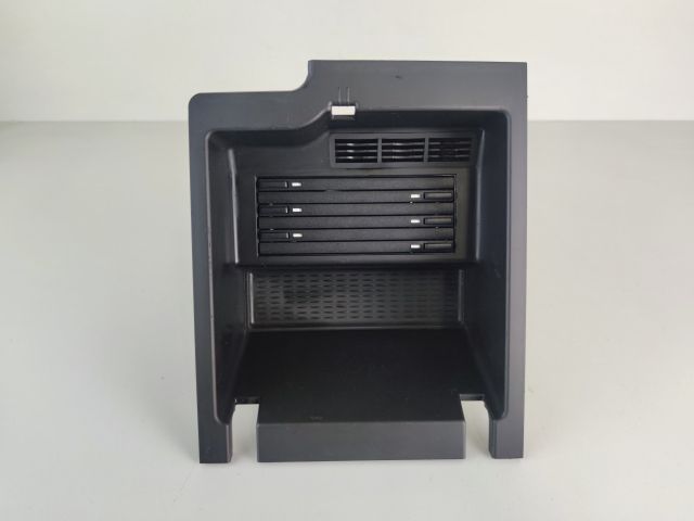 bontott BMW X5 CD / DVD Tár