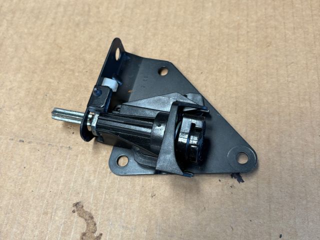 bontott BMW X5 Csomagtér Nyitó Kar / Gomb