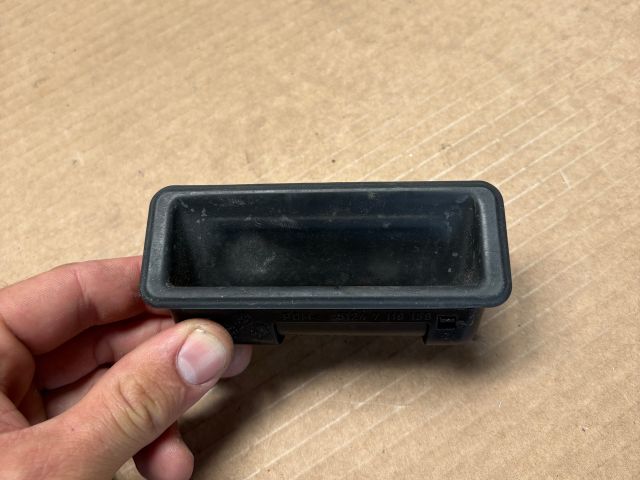 bontott BMW X5 Csomagtér Nyitó Kar / Gomb