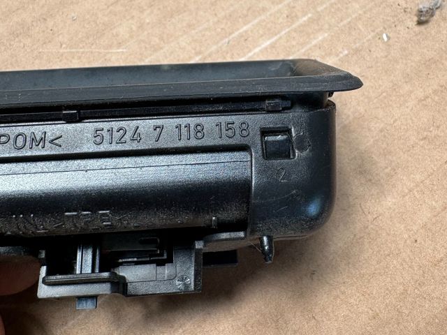 bontott BMW X5 Csomagtér Nyitó Kar / Gomb