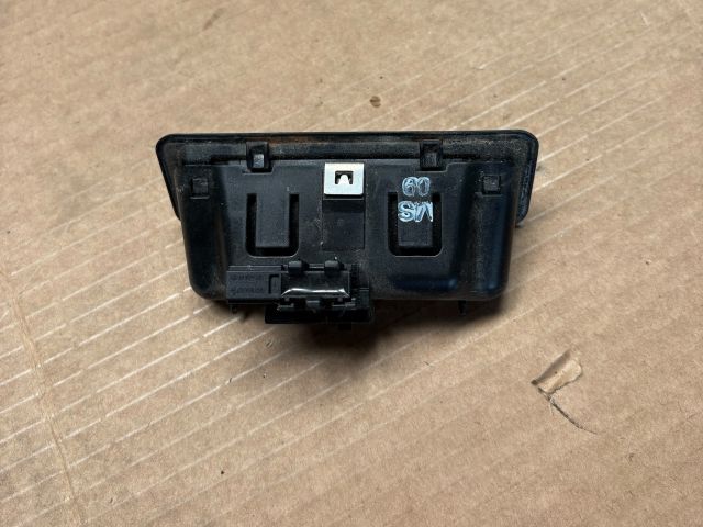 bontott BMW X5 Csomagtér Nyitó Kar / Gomb