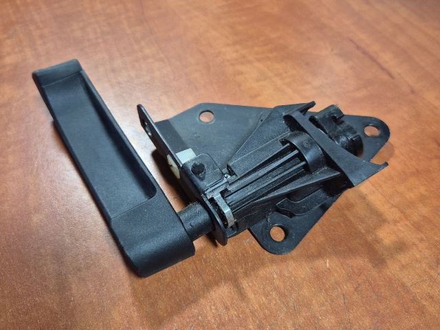 bontott BMW X5 Csomagtér Nyitó Kar / Gomb