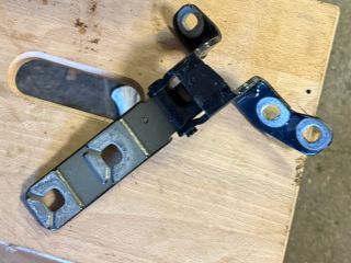 bontott BMW X5 Csomagtérajtó Bal Zsanér