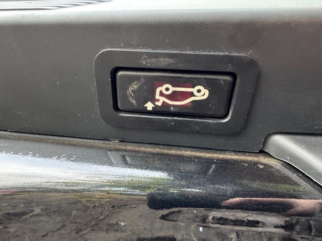 bontott BMW X5 Csomagtérajtó (Részeivel)