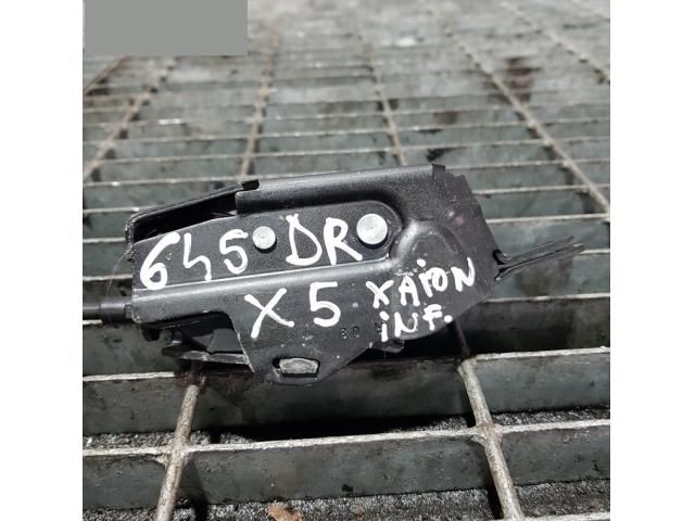 bontott BMW X5 Csomagtérajtó Zárszerkezet