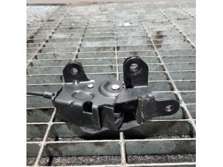 bontott BMW X5 Csomagtérajtó Zárszerkezet