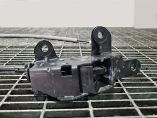 bontott BMW X5 Csomagtérajtó Zárszerkezet