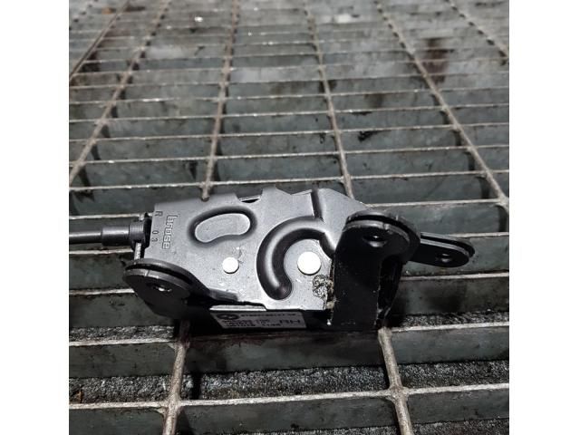 bontott BMW X5 Csomagtérajtó Zárszerkezet