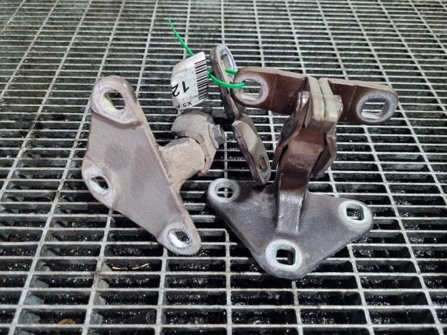 bontott BMW X5 Csomagtérajtó Zsanér