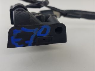 bontott BMW X5 Első Ablakmosó Fúvóka