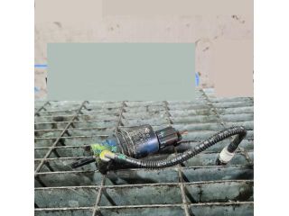 bontott BMW X5 Első Ablakmosó Szivattyú