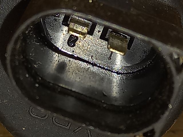 bontott BMW X5 Első Ablakmosó Szivattyú