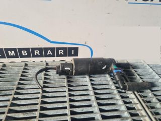 bontott BMW X5 Első Ablakmosó Szivattyú