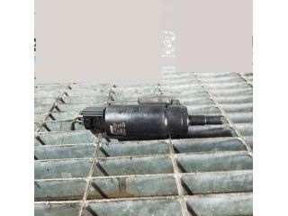 bontott BMW X5 Első Ablakmosó Szivattyú