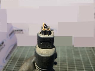 bontott BMW X5 Első Ablakmosó Szivattyú