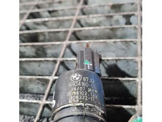 bontott BMW X5 Első Ablakmosó Szivattyú