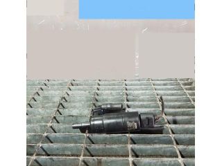 bontott BMW X5 Első Ablakmosó Szivattyú