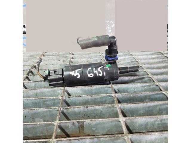 bontott BMW X5 Első Ablakmosó Szivattyú