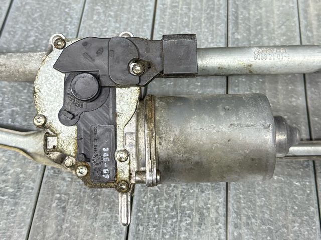 bontott BMW X5 Első Ablaktörlő Szerkezet Motorral