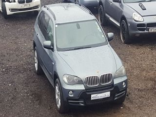 bontott BMW X5 Első Embléma