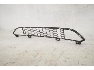 bontott BMW X5 Első Lökhárító Alsó Középső Díszrács