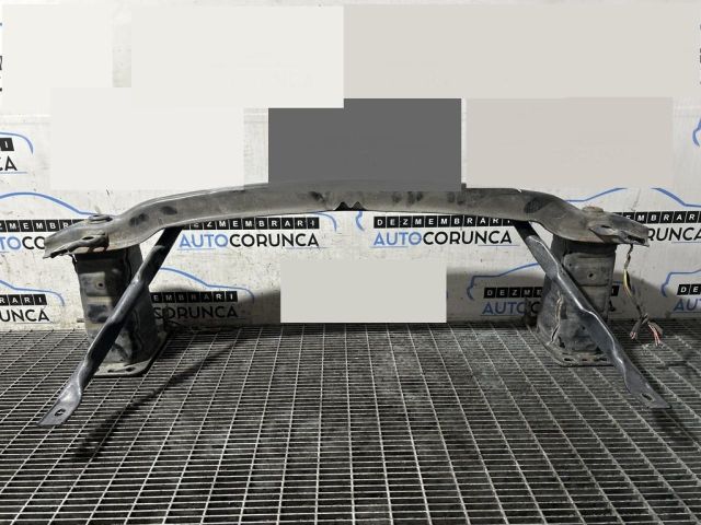 bontott BMW X5 Első Lökhárító Merevítő (Fém)