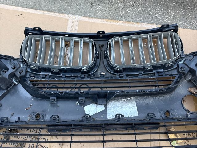 bontott BMW X5 Első Lökhárító (Részeivel)