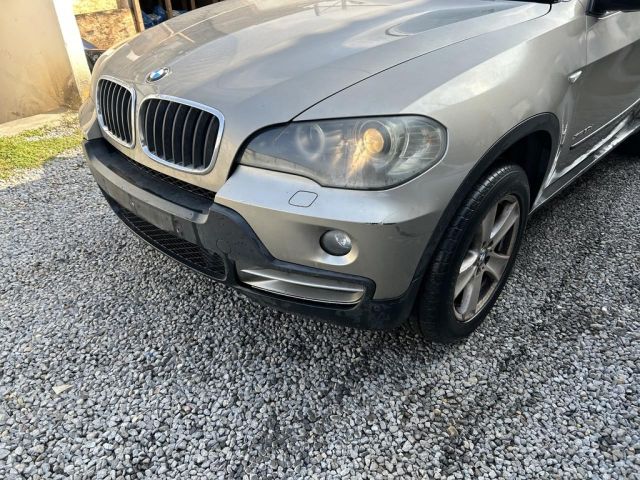 bontott BMW X5 Első Lökhárító (Üresen)