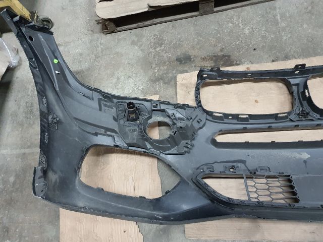 bontott BMW X5 Első Lökhárító (Üresen)