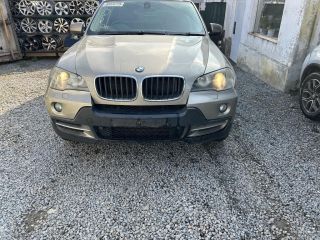 bontott BMW X5 Első Lökhárító (Üresen)
