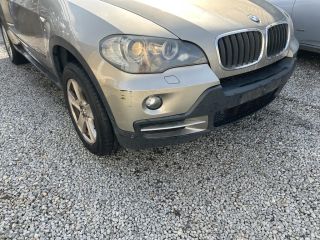 bontott BMW X5 Első Lökhárító (Üresen)