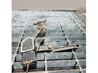 bontott BMW X5 Első Xenon Szintszabályzó Jeladó