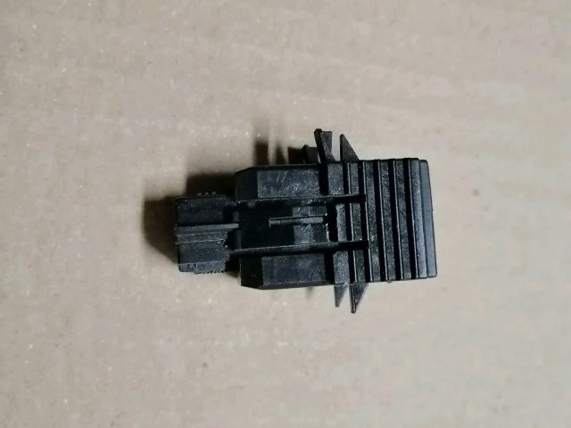 bontott BMW X5 Fék Pedál Kapcsoló