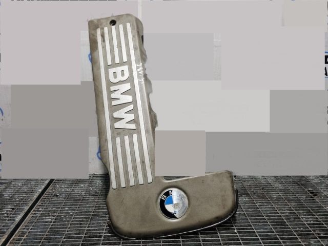 bontott BMW X5 Felső Hűtőburkolat