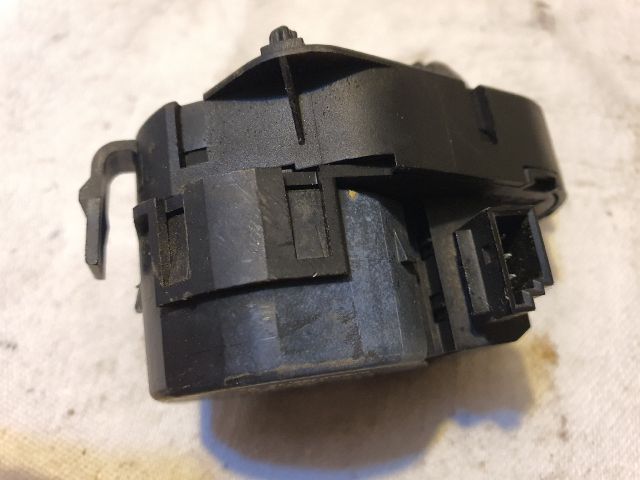 bontott BMW X5 Fűtés Állító Motor