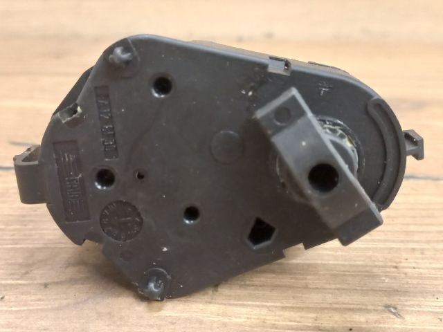 bontott BMW X5 Fűtés Állító Motor