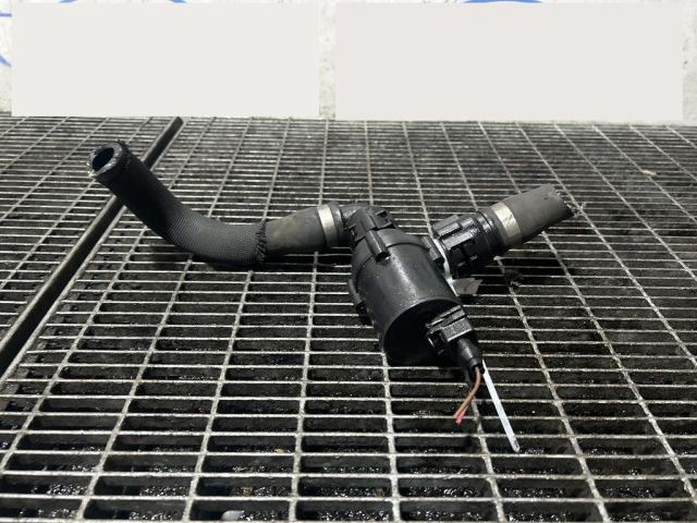 bontott BMW X5 Fűtéscsap