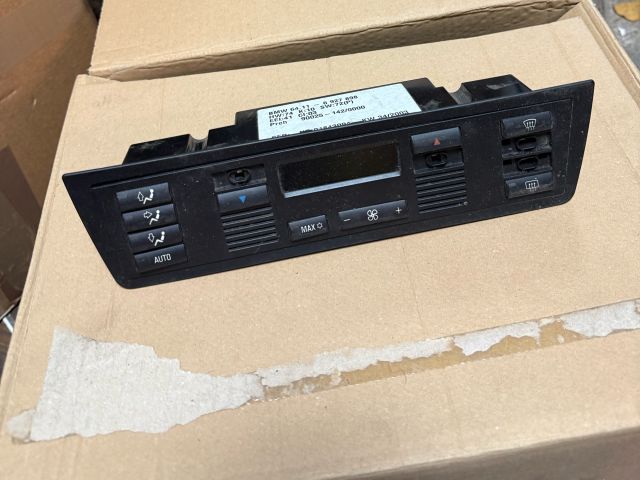 bontott BMW X5 Fűtéskapcsoló (digit klímás)