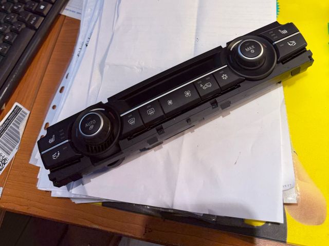 bontott BMW X5 Fűtéskapcsoló (digit klímás)