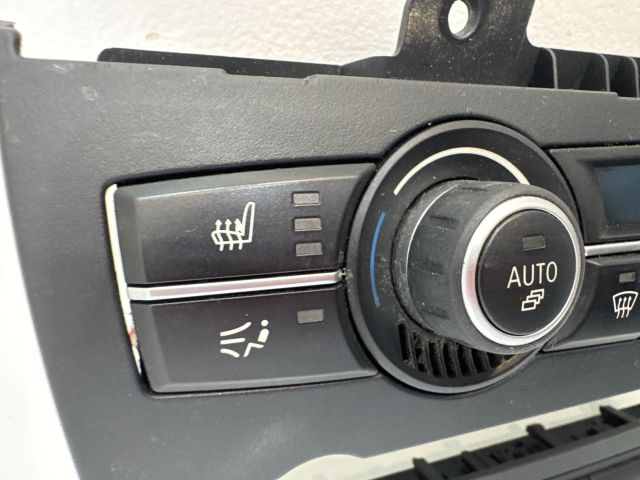 bontott BMW X5 Fűtéskapcsoló (digit klímás)