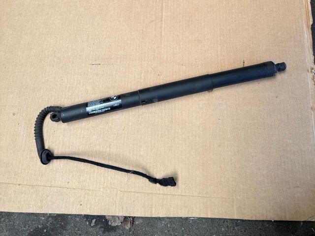 bontott BMW X5 Gázrugós Kitámasztó Teleszkóp Csomagtérajtó Bal