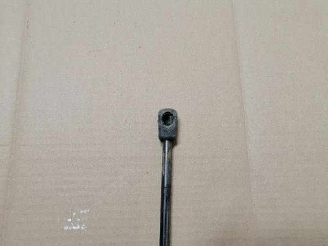 bontott BMW X5 Gázrugós Kitámasztó Teleszkóp Csomagtérajtó (Pozíciófüggetlen)