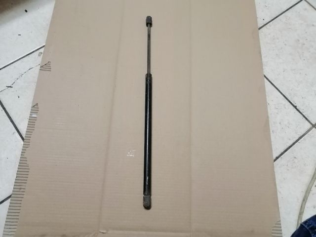 bontott BMW X5 Gázrugós Kitámasztó Teleszkóp Csomagtérajtó (Pozíciófüggetlen)