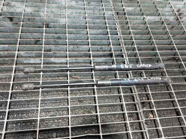 bontott BMW X5 Gázrugós Kitámasztó Teleszkóp Motorháztető